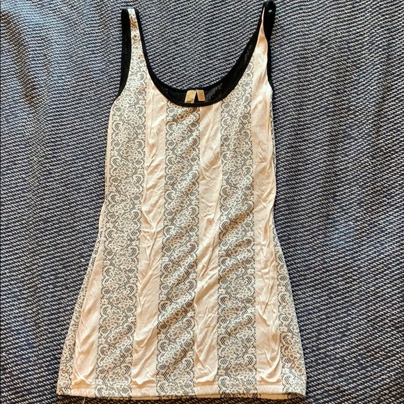 BKE white lace tank - Picture 1 of 4